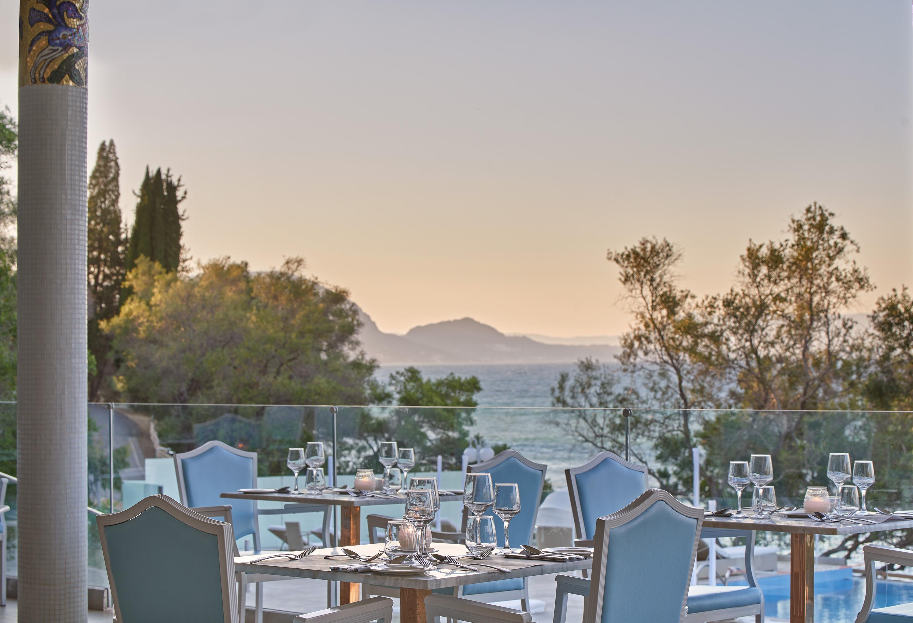 Kairaba Mythos Palace - Adults Only Kouspádhes Exterior foto The restaurant at the hotel