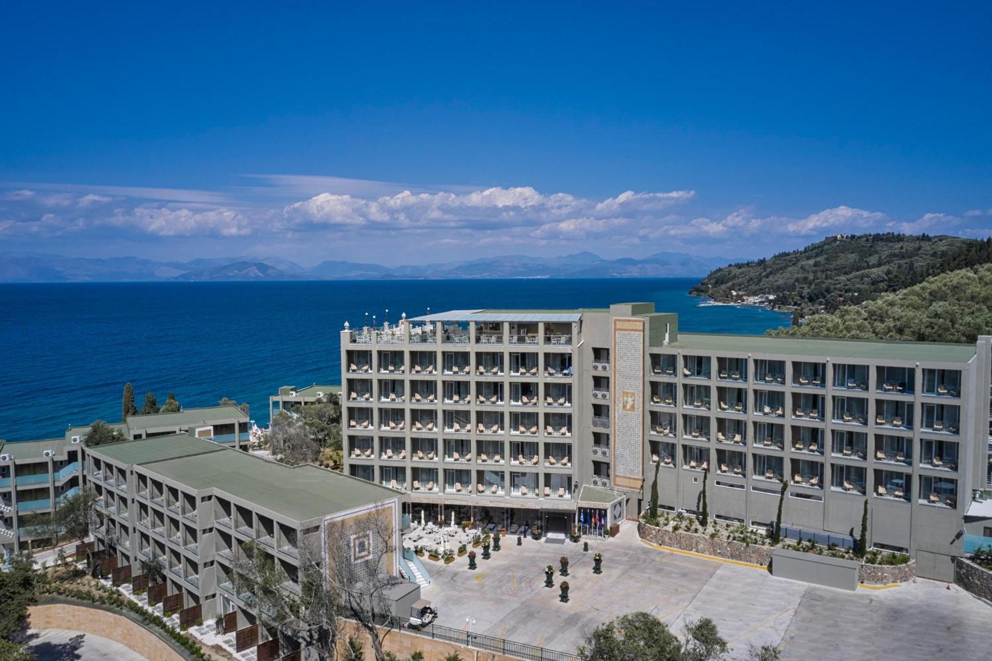 Kairaba Mythos Palace - Adults Only Kouspádhes Exterior foto The hotel in 2016